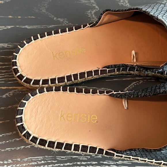 Kensie Hensley Grey Faux Snake Leather Slide Espadrille Sandals Size 7.5 - Picture 4 of 4